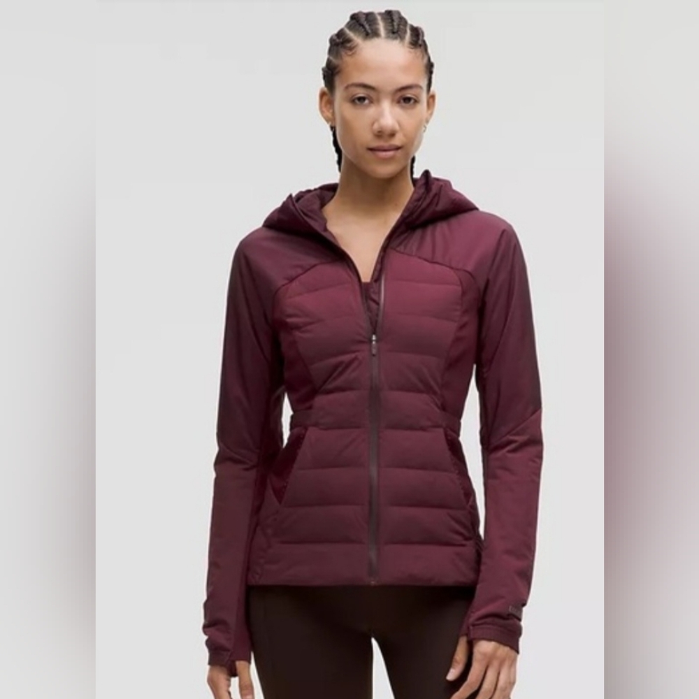 Lululemon Women's Down for It All Jacket Size 6 Burgundy